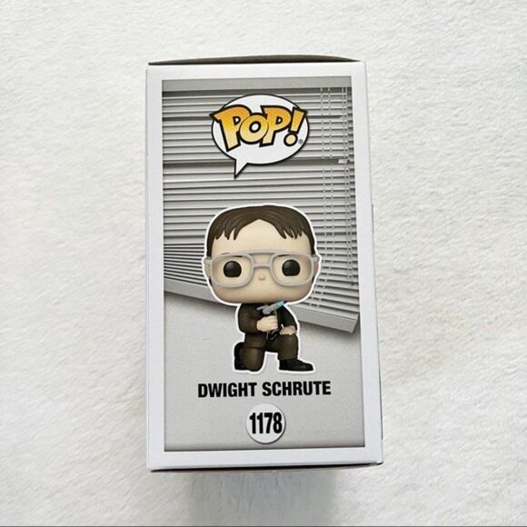 Dwight Schrute Funko Pop 1178 - The Office - Picture 4 of 7